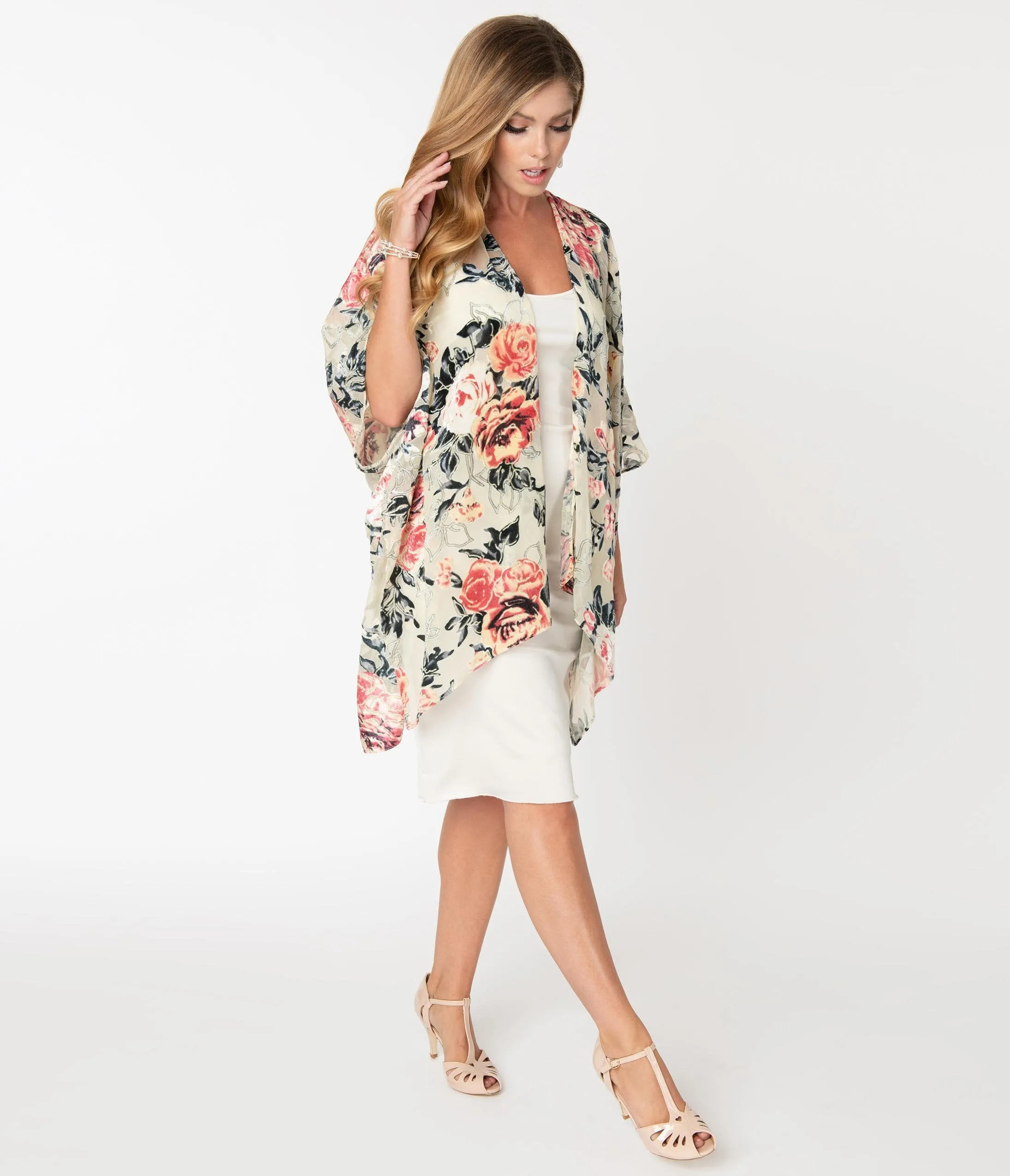 1920s Style Beige & Pink Floral Devore Velvet Kimono