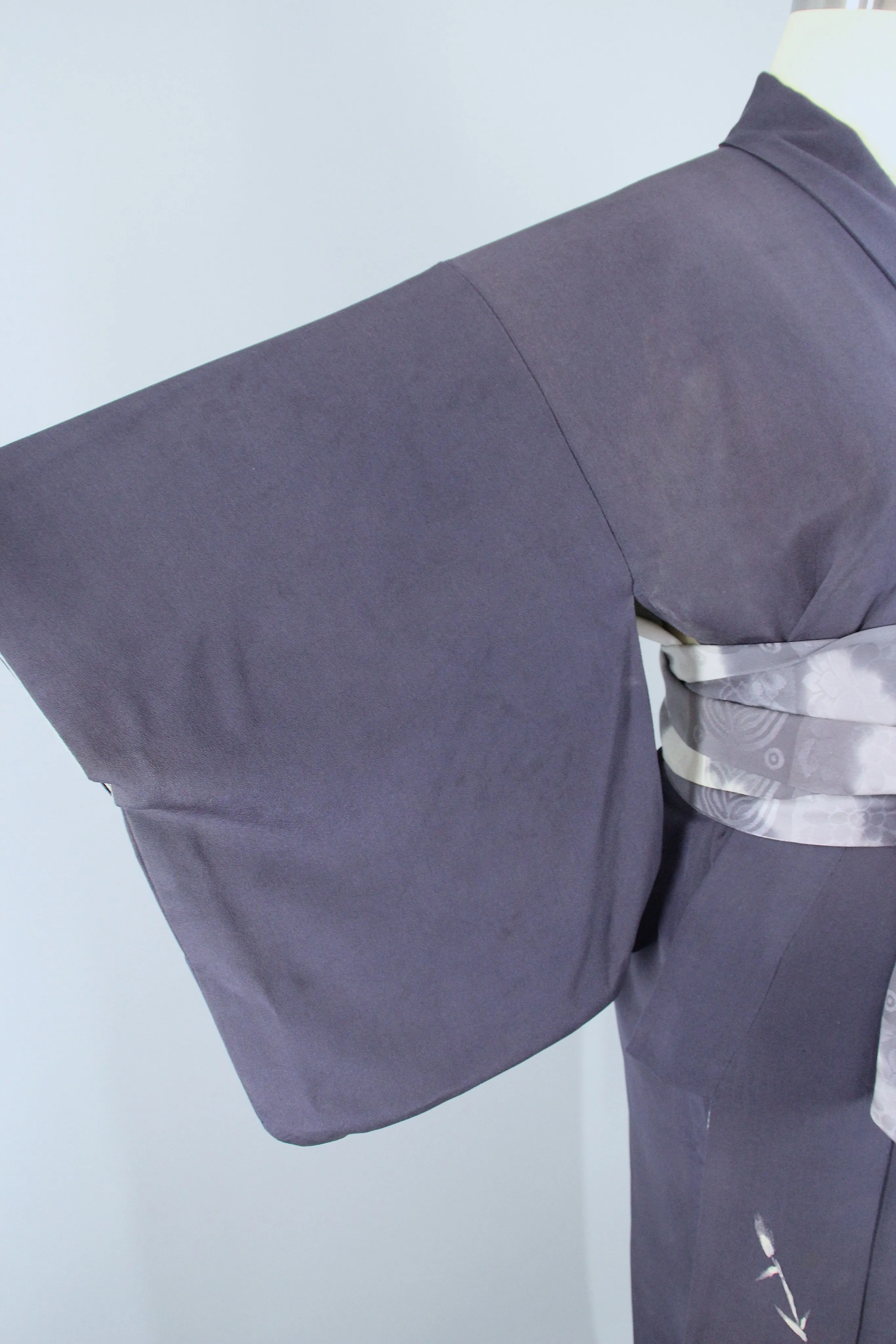 1960s Vintage Silk Kimono Robe / Grey Blue Bamboo