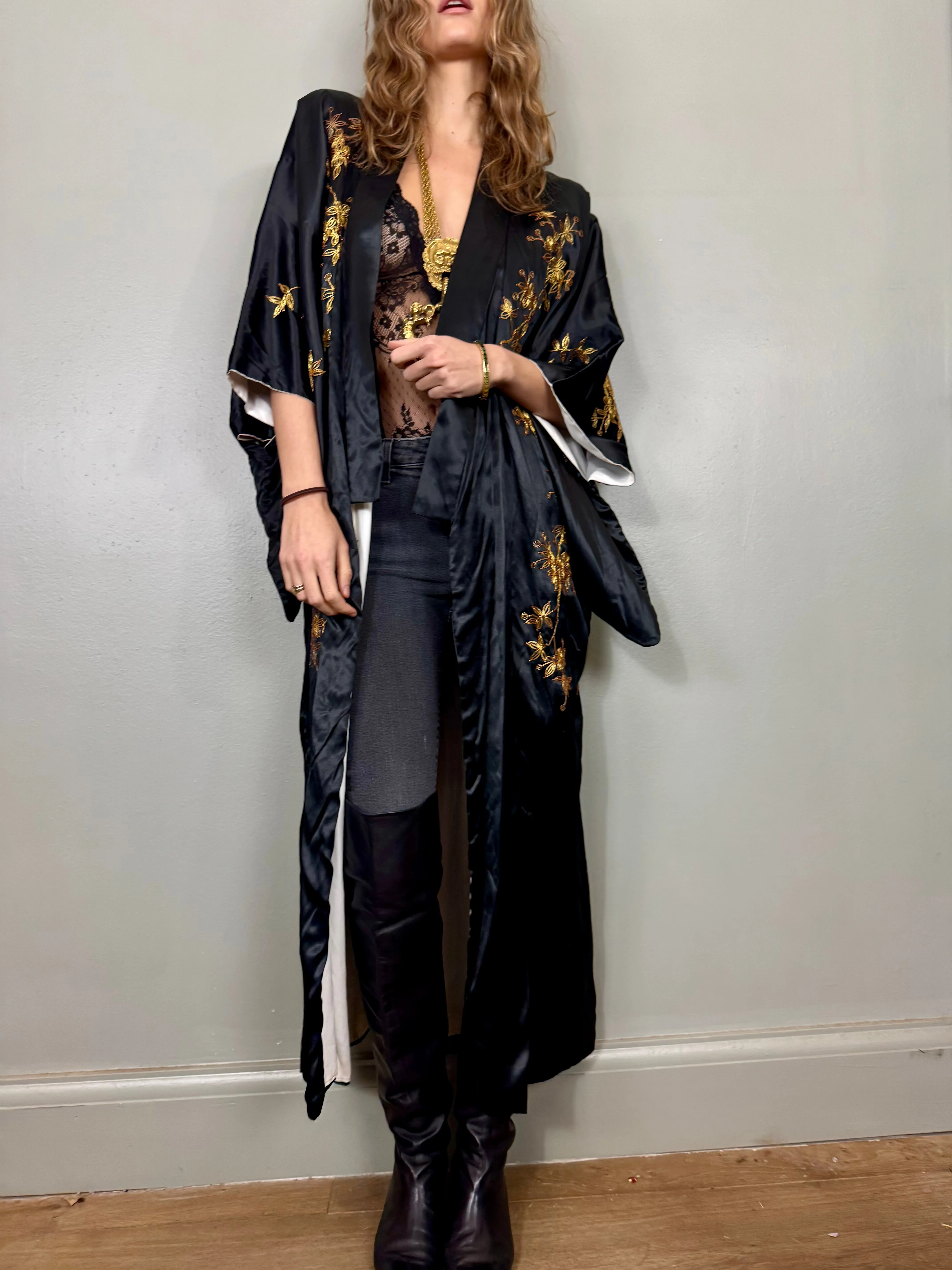 Clothilde, Japanese 40s gold peacock embroidered kimono