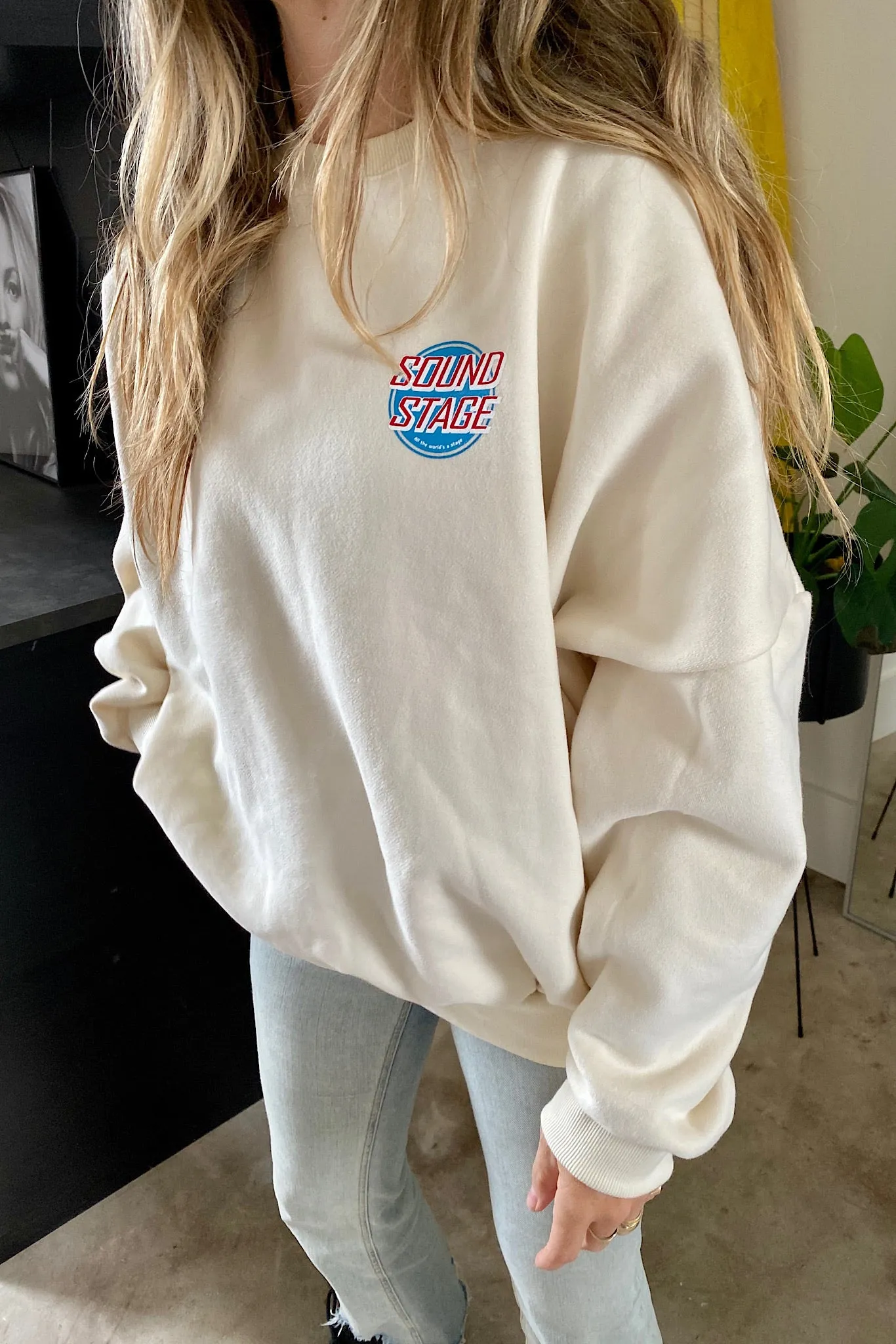 Cream Sound Stage Pullover