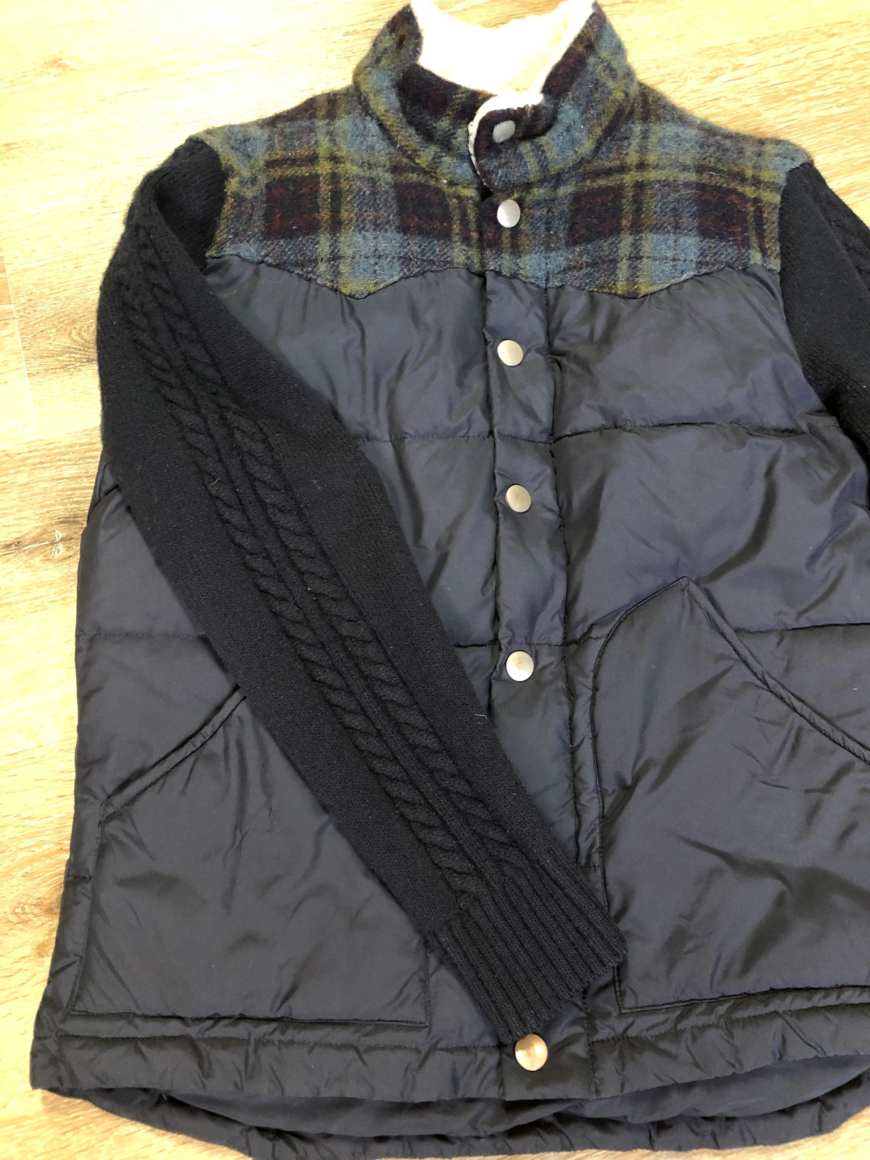Fairwhale Down filled Jacket with Knit Sleeves