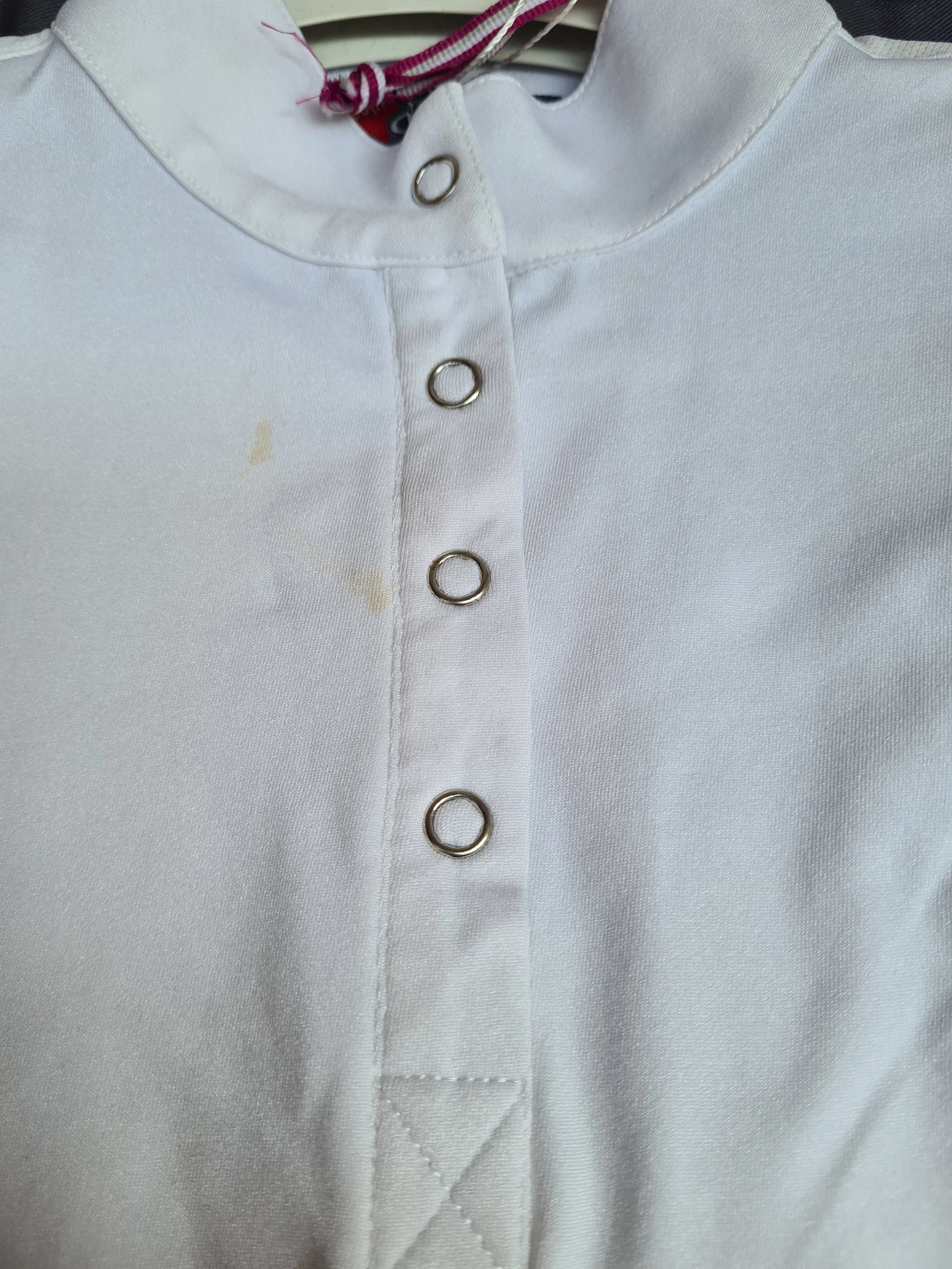NEW WITH TAGS QHP white   base layer age 6 FREE POSTAGE 🟢