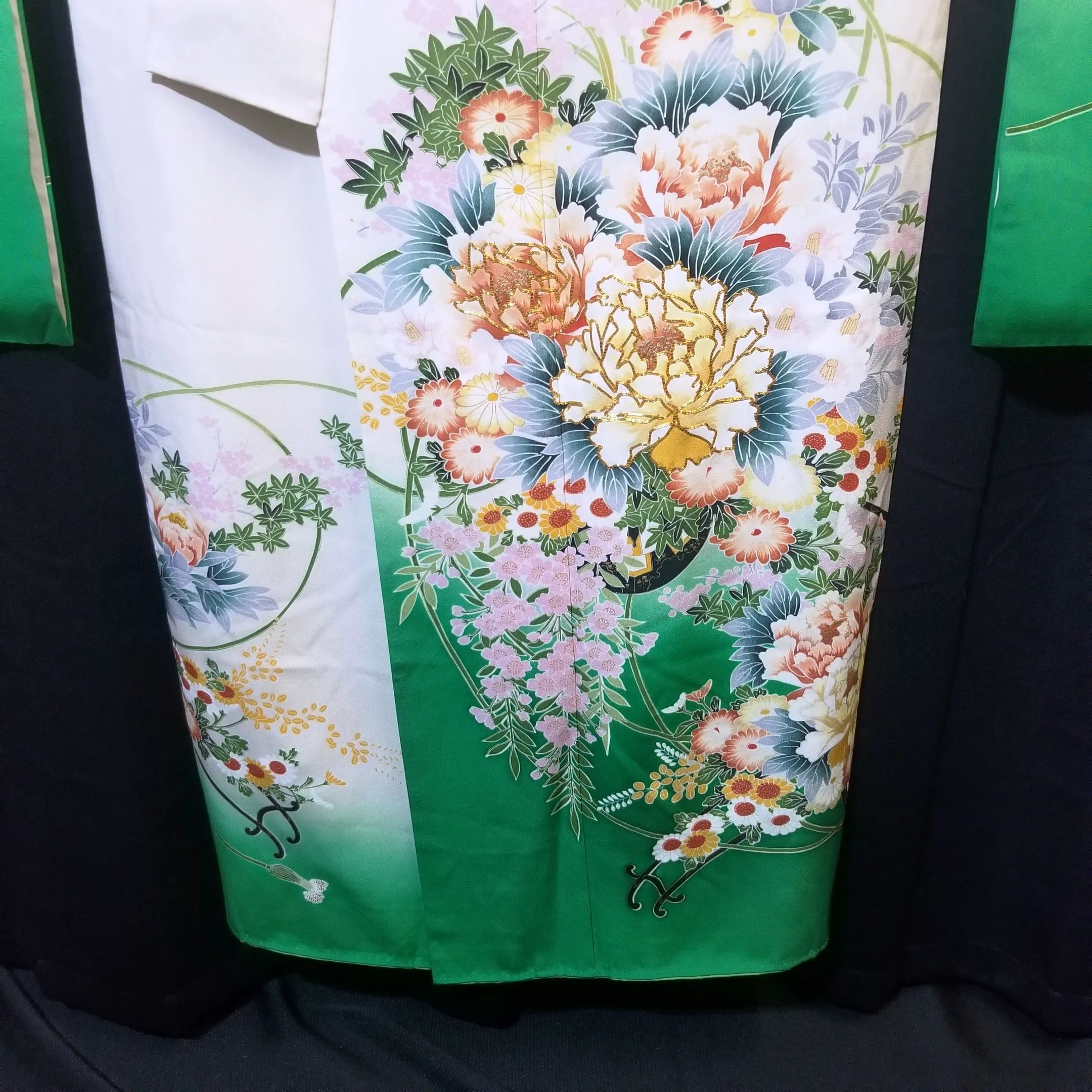 "Floral Supreme" Vintage Furisode Kimono