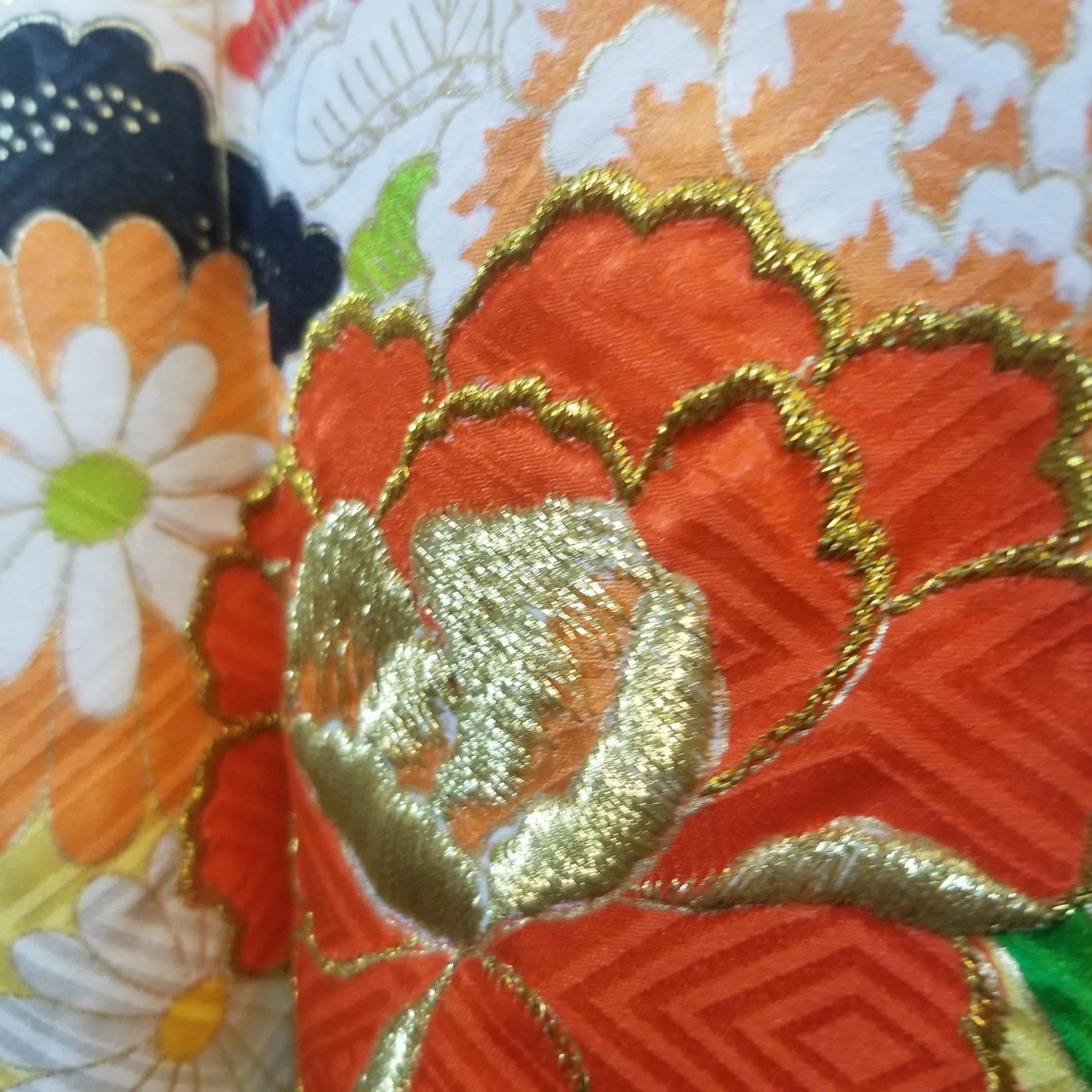 "Mums and Plums" Vintage Girl's Kimono