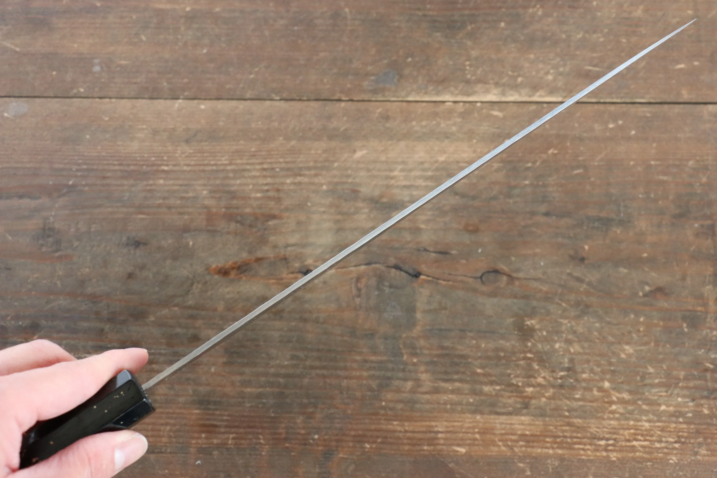 Sakai Takayuki VG10 33 Layer Damascus Sujihiki 240mm Live oak Lacquered (Saiu) Handle