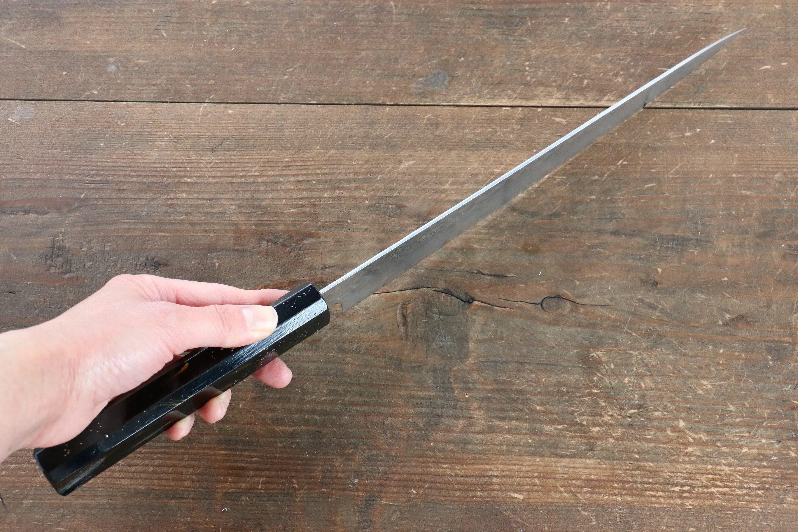 Sakai Takayuki VG10 33 Layer Damascus Sujihiki 240mm Live oak Lacquered (Saiu) Handle