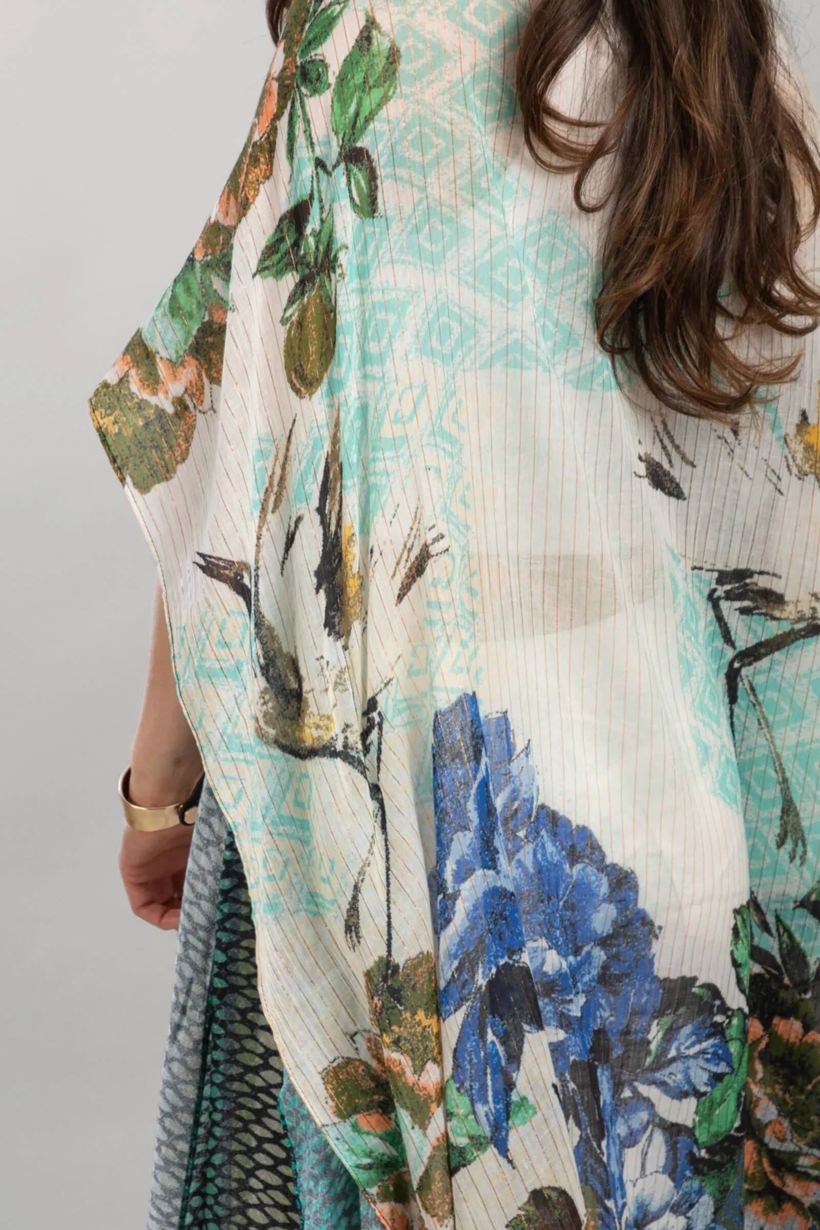 Shimmering Floral Print Kimono