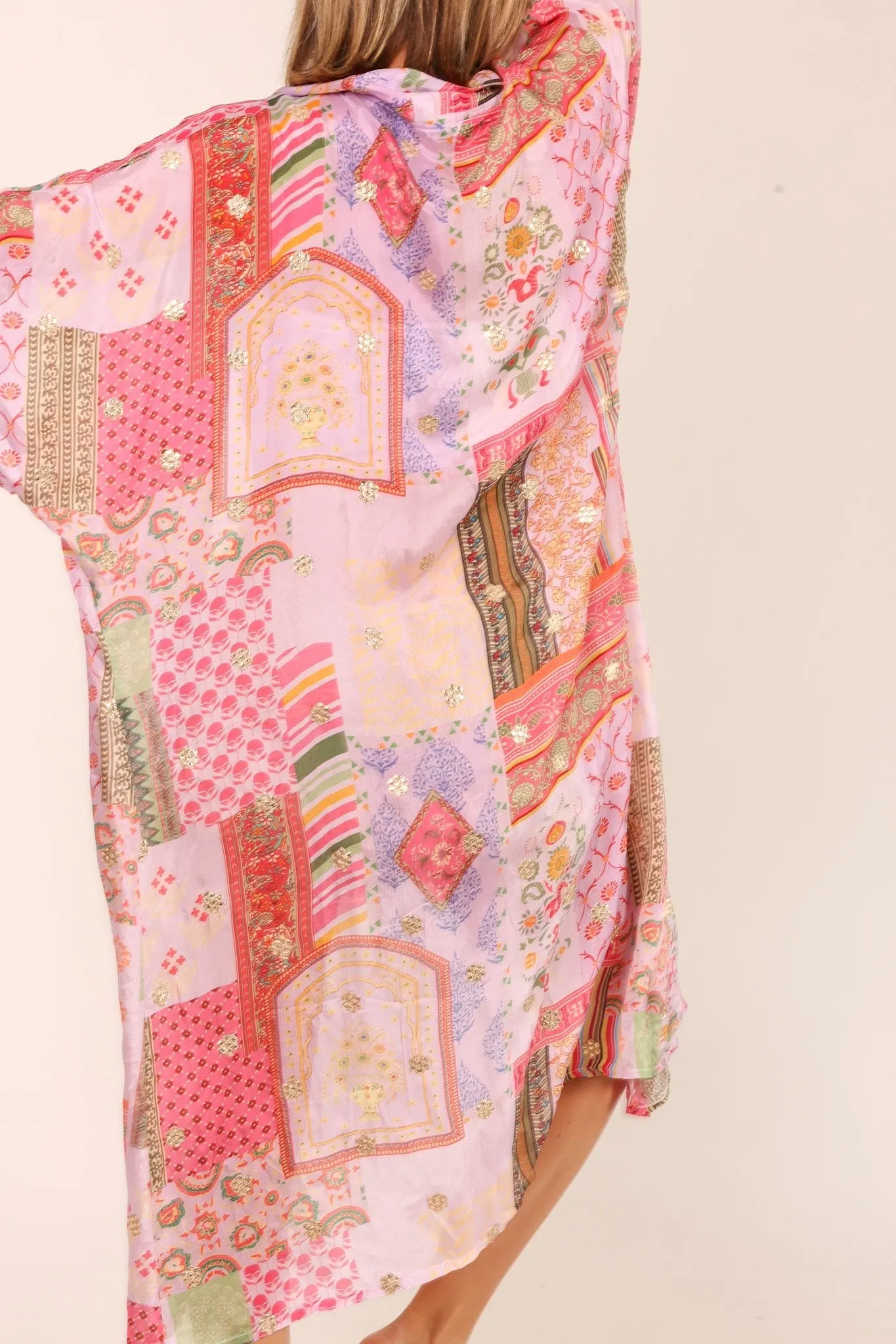 SILK KIMONO RESUKA