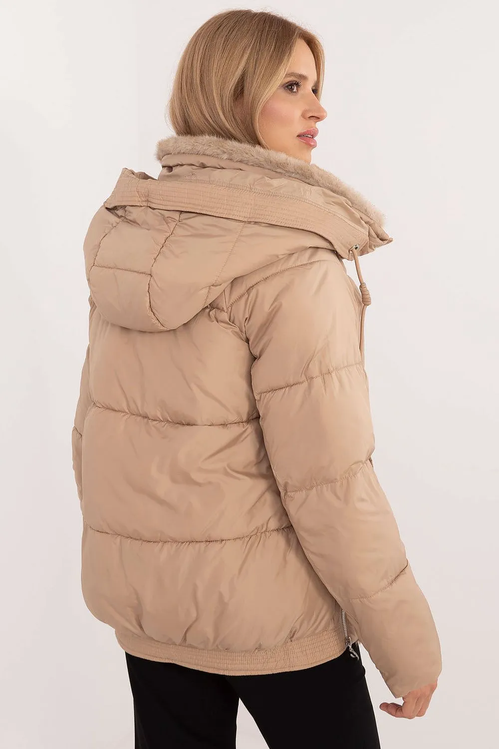 Women's casual quilted jacket